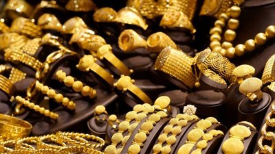 أسعار الذهب تواصل الانهيار في مصر بعد قرار إعفاء وارداته من الجمارك | بث مباشر