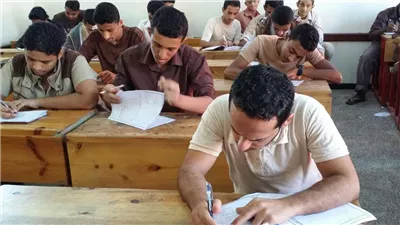 لاتهامهم بتسريب امتحان اللغة الأجنبية.. تفاصيل إحالة 10 موظفين بتعليم الشرقية للتحقيق| بث مباشر 