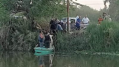 انتشال جثة شخص مجهول الهوية من ترعة بالدقهلية 
