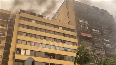 بسبب جهاز تكييف.. السيطرة على حريق بالمبنى الإداري لـ شركة أمريكانا في المهندسين| بث مباشر 