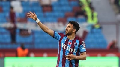 تريزيجيه يقود هجوم طرابزون أمام بينديكسبور في الدوري التركي 