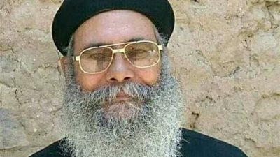 بعد وفاته أثناء صلاة القداس.. البابا تواضروس ينعى أحد كهنة أسوان