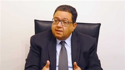زياد بهاء الدين: لا يوجد مجتمع يحيى على القروض ولا بد من قيود صارمة للحد منها