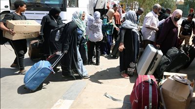 الخارجية: إجراءات دخول السودانيين الجديدة إلى مصر هدفها التنظيم وليس التقييد | بث مباشر