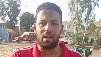 عملت كده بسبب حبي للأهلي.. صاحب مقهى بقنا يوزع البطيخ مجانا احتفالا ببطولة إفريقيا| بث مباشر