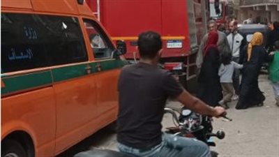 السيطرة على حريق أعلى أسطح 3 منازل في نجع عبد الرسول بأسيوط