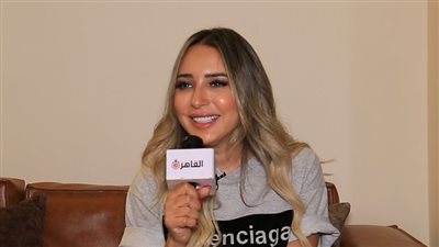 ساندي: جت لي صدمة بعد حذف حساباتي الشخصية على السوشيال ميديا.. والجمهور مكانش عارف يتواصل معي