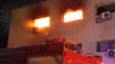 حريق مصنع كيماويات بأكتوبر.. والحماية المدنية تدفع بـ 4 سيارات للسيطرة عليه | صور
