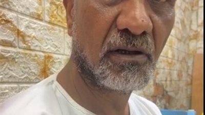 طعنه في الرقبة.. تفاصيل مقتل شاب داخل توكتوك في بولاق الدكرور وشاهد عيان: تجار لمخدر الآيس واختلفوا |فيديو