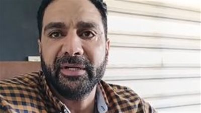 المطرب أكمل رسلان يروي تفاصيل اعتداء أصحاب محل قصر الكبابجي على مدينة الرعب الخاصة به | بث مباشر