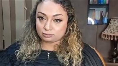 سيدة تستغيث من مساومة بلوجر لها: خد صوري من فيسبوك ونشر عليها أوصاف لا تليق| بث مباشر 