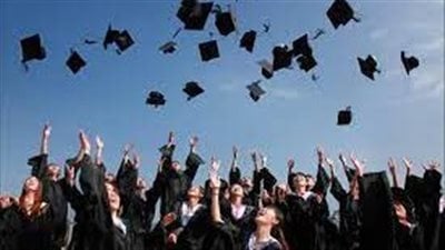 اجتياز اختبار الذكاء واللغة أبرزها.. شروط الحصول على منح الجامعات الخاصة | بث مباشر