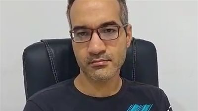 طبيب ترك مهنته ودرس الفيزياء وأصبح معيدًا بكلية العلوم جامعة المنوفية: حلمي أشتغل في ناسا | بث مباشر