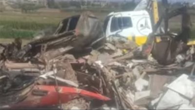 مصرع 3 أشخاص في تصادم 3 سيارات نقل ثقيل بالمنوفية | بث مباشر