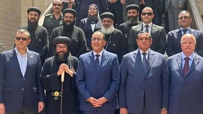 يرافقه وفد وزاري.. رئيس الوزراء يزور الكنيسة المعلقة بمجمع الأديان 
