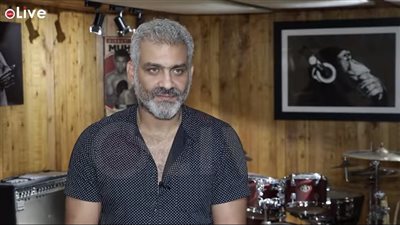هاني عادل يكشف حقيقة الخلافات بين أفراد فرقة وسط البلد المتسببة في غيابهم السنوات الماضية