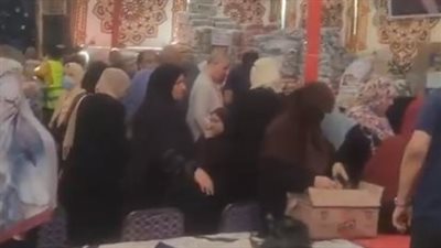 شنطة المدرسة بـ 90 جنيهًا.. إقبال كبير على معرض كلنا واحد في المنوفية | بث مباشر