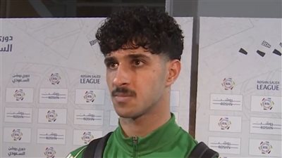 بعد تصريحه المثير.. هل تعمد لاعب أهلي جدة السخرية من رونالدو وماني؟