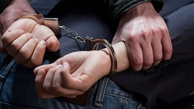 تفاصيل ضبط المتهمين بإنهاء حياة موظف سابق بالسفارة العمانية في شقته بالمهندسين | بث مباشر