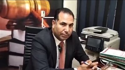 جمعوا 500 مليون جنيه.. محامي ضحايا مستريحي الذهب بكفر الشيخ: وعدوهم بالأرباح وأخدوا تعبهم وشقاهم | بث مباشر