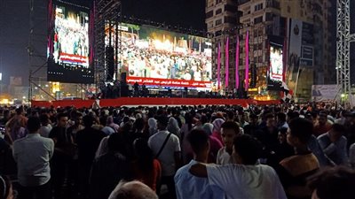 رافعين صور الرئيس السيسي.. حشود كبيرة في احتفالية اليوبيل الذهبي لنصر أكتوبر بالدقهلية