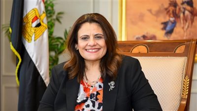 لمدة 3 شهور.. الهجرة تعلن موافقة الرئيس على إعادة طرح مبادرة سيارات المصريين بالخارج 