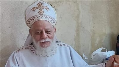أكثر من نصف قرن كاهنًا.. أبرز المعلومات عن القمص سمعان إبراهيم بعد وفاته