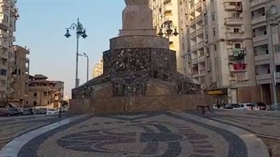 حفرنا ولم نجد جثمانا.. محافظ السويس يكشف وهم أشهر مقام بميدان مصر| بث مباشر 