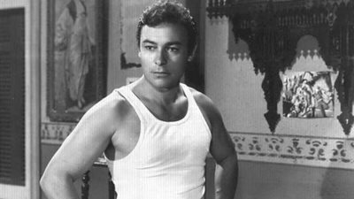 بذكرى ميلاده.. صدفة وصداقة عمر الشريف السبب في دخول أحمد رمزي عالم السينما 