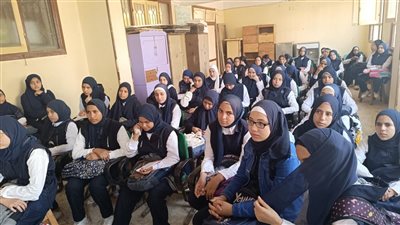 العمل: ندوات للتوعية بالسلامة والصحة المهنية في مدرستين بأسيوط