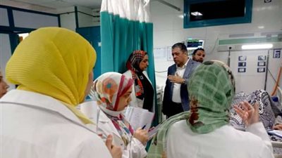 كسور وارتجاج بالمخ.. تطورات الحالة الصحية لمدرب وإداري دكرنس بعد تعرض الفريق لحادث سير