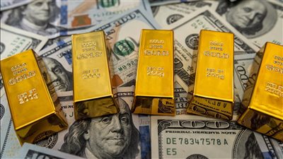 عيار 21 بـ 2550 جنيها.. استقرار أسعار الذهب وصرف الدولار بالبنوك اليوم السبت| بث مباشر