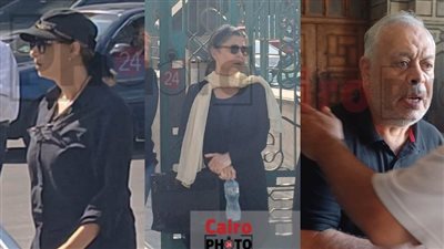 بحضور أشرف زكي ومنال سلامة.. تشييع جثمان والدة سلوى محمد علي من مسجد النور بالعباسية