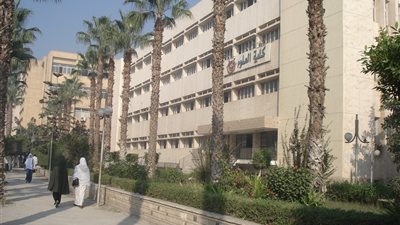 موظف علوم الزقازيق المتهم بالنصب على طلاب الدراسات العليا يفجر مفاجأة: الموضوع كبير.. وأنا اللي هكشف الحقيقة