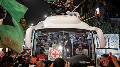 وزير خارجية بريطانيا يكشف تفاصيل مقترح اتفاق غزة: وقف الحرب 40 يوما وإطلاق سراح آلاف الفلسطينيين