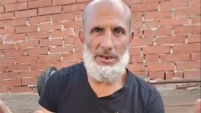 عم ناصر مسن حول منزله لصالة جيم من الخردة: كنت بلعب كمال أجسام وبرفع 200 كيلو حديد | بث مباشر