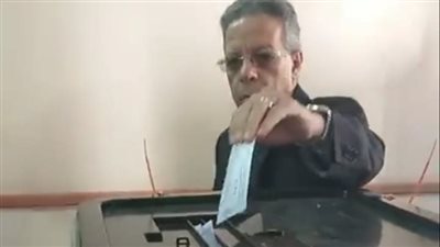 نقيب الأطباء يدلي بصوته في الانتخابات الرئاسية 2024 | بث مباشر