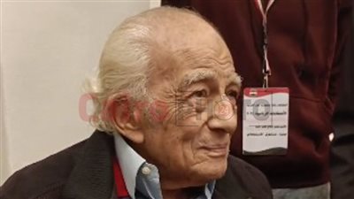 رشوان توفيق خلال تصويته في الانتخابات: انتخبت السيسي لأن ربنا منحه الحكمة