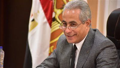 الأحد المقبل إجازة مدفوعة الأجر للعاملين في القطاع الخاص بمناسبة عيد الميلاد المجيد