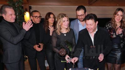 هاني شاكر يحتفل بعيد ميلاده في لبنان رفقة مروان خوري وزوجته| صور