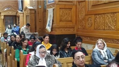 أقباط بورسعيد يؤدون صلوات قداس رأس السنة الميلادية | بث مباشر 