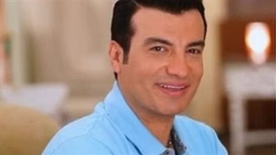 على يد معيد في الجامعة.. كيف لعبت الصدفة دورًا في الانفراجة الفنية لـ إيهاب توفيق؟