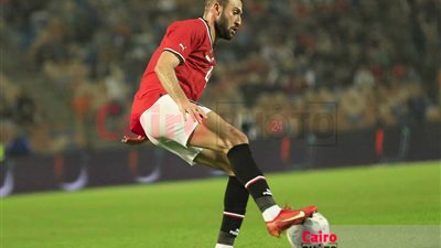 عمر كمال في الأهلي رسميًا.. التفاصيل كاملة 