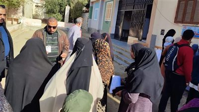 تقديم الخدمات الطبية والعلاجية لـ1310 مواطنين في قافلة طبية بالسويس