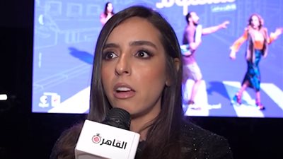 سارة عبد الرحمن: بختفي عن الساحة الفنية لأني بكون بتعلم حاجة جديدة | فيديو