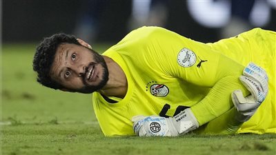 كلنا ثقة في جهاز المنتخب.. أول تعليق من الأهلي على إصابة محمد الشناوي 