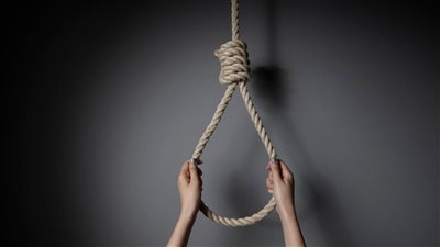 شاب يتخلص من حياته شنقا في منطقة الأعصر الأولى بـ دمياط