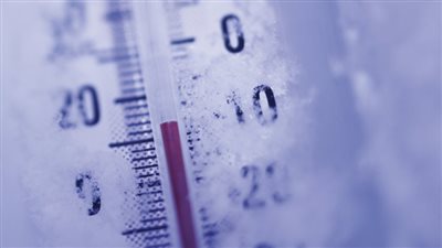 استمرار انخفاض درجات الحرارة في مدن وقرى سوهاج.. والصغرى تسجل 8 درجات | بث مباشر