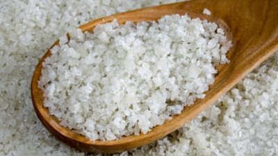 ملح البحر السلتي.. لماذا يعد هذا النوع الغني بالمغنيسيوم ضروريًا للجسم؟