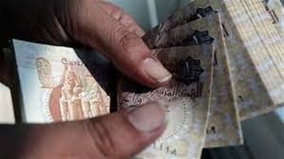 بعد قرارات الحماية الاجتماعية من الرئيس.. مصادر تكشف حقيقة تعويم الجنيه | بث مباشر